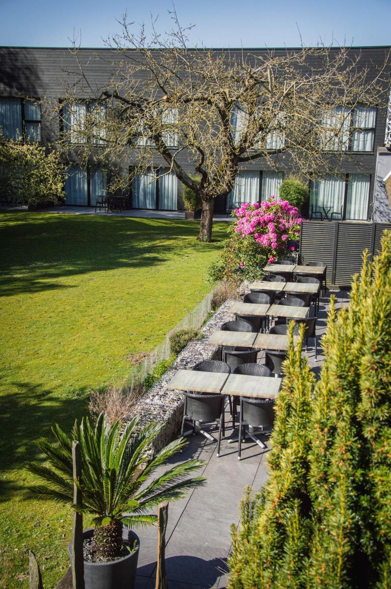 The Originals City, Hotel Les Caps, Saint-Brieuc Est Lamballe Exterior foto
